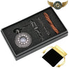 L'Ombre – Montre Gousset Demi-Chasseur Noir Gravé | Quartz - Vue 1 - Gousset-heritage