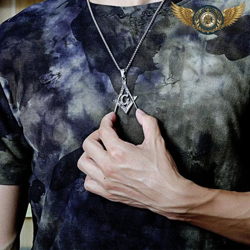 Le Sceau - Montre Gousset Chasseur Quartz | Bijou Symbolique Doré - Vue 7 - Gousset-heritage