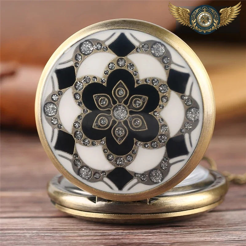 Sautoir Gousset Art Déco – Clapet Laiton Antique & Cristaux - Vue 5 - Gousset-heritage